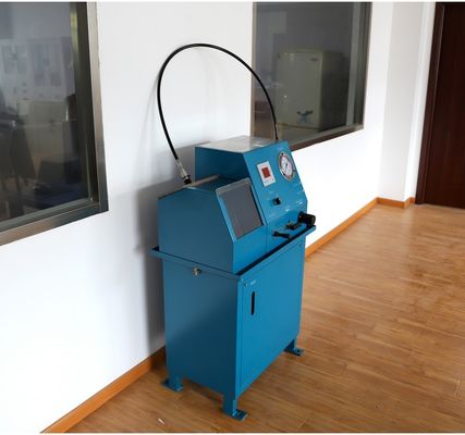 Αντλία Υψηλής Πίεσης Υδραυλικού Νερού ή Λαδιού από Χάλυβα Χυτοσίδηρο με Σώμα και Ποδοκίνητο Μηχανισμό, Παρέχοντας Σταθερότητα και Έλεγχο Πίεσης για τη Βιομηχανία